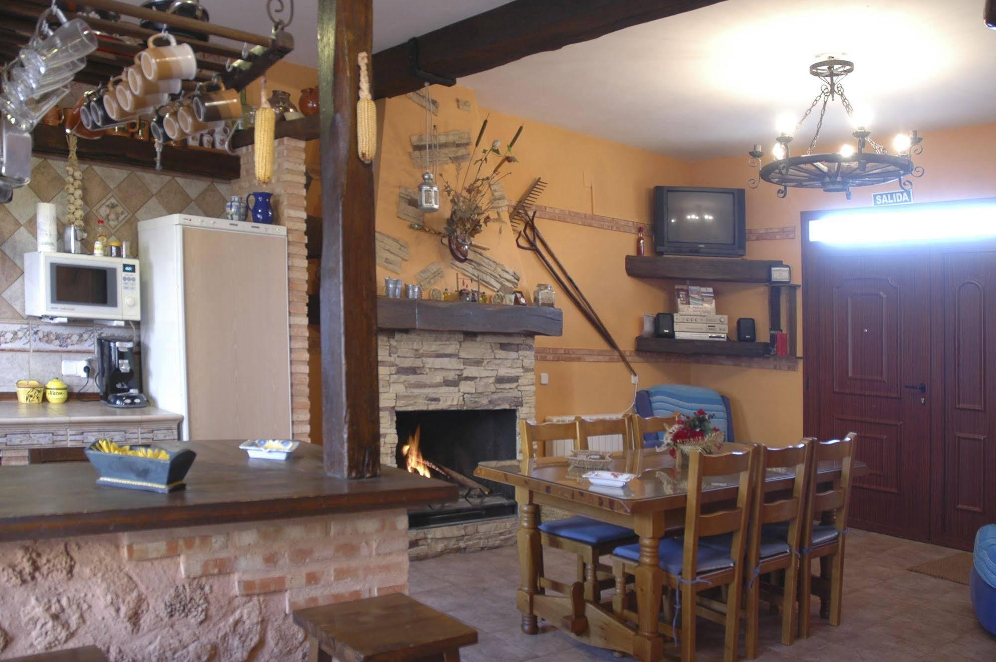 Casa Rural De Estilo Rustico Con Spa Αλμάγκρο Εξωτερικό φωτογραφία