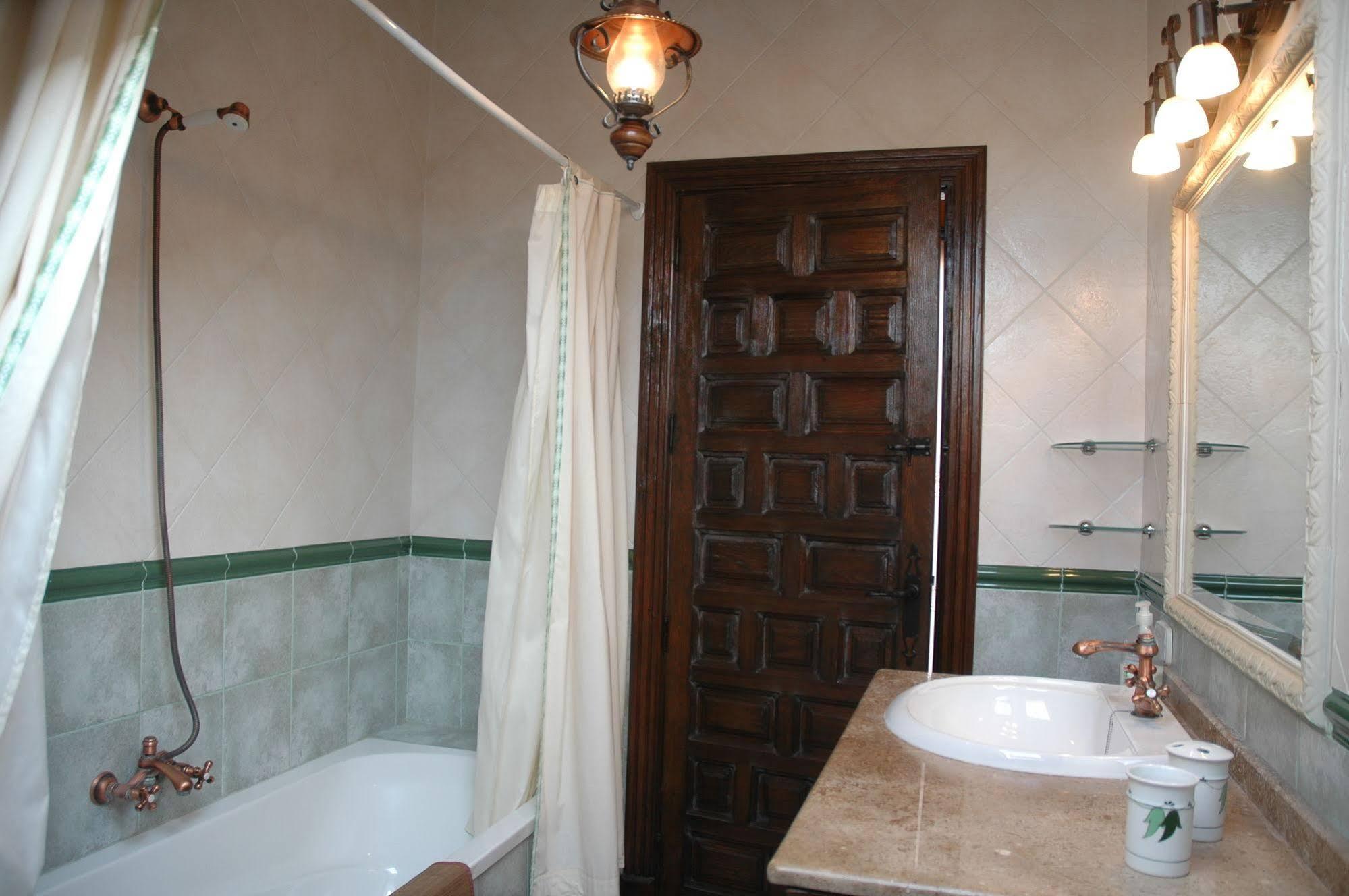 Casa Rural De Estilo Rustico Con Spa Αλμάγκρο Εξωτερικό φωτογραφία