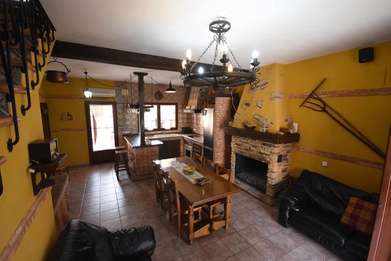 Casa Rural De Estilo Rustico Con Spa Αλμάγκρο Εξωτερικό φωτογραφία